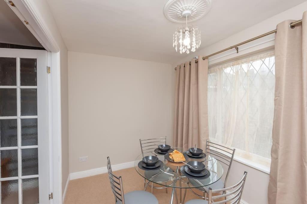 Leed City Centre - Armley Wortley Λιντς Εξωτερικό φωτογραφία